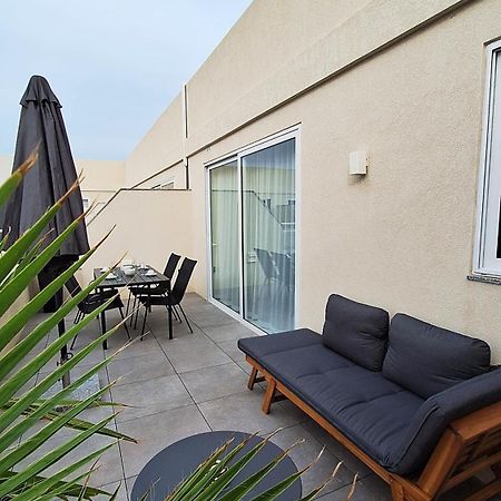 Modern & Spacious 2Br Penthouse With Terrace - Close To Qawra Beach เซนต์พอลส์เบย์ ภายนอก รูปภาพ