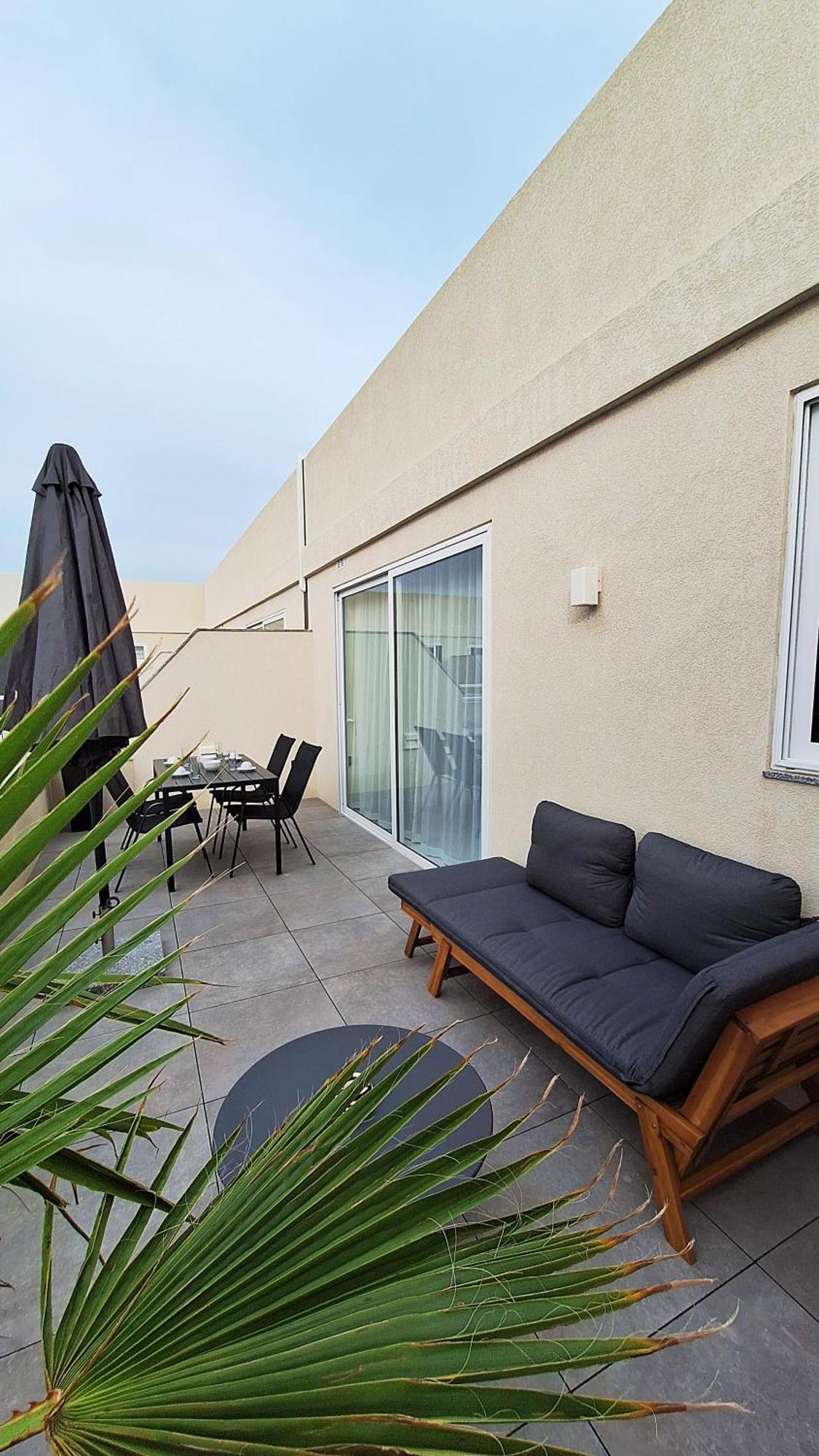Modern & Spacious 2Br Penthouse With Terrace - Close To Qawra Beach เซนต์พอลส์เบย์ ภายนอก รูปภาพ